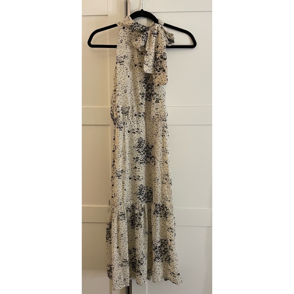 Floral tie neck midi dress
